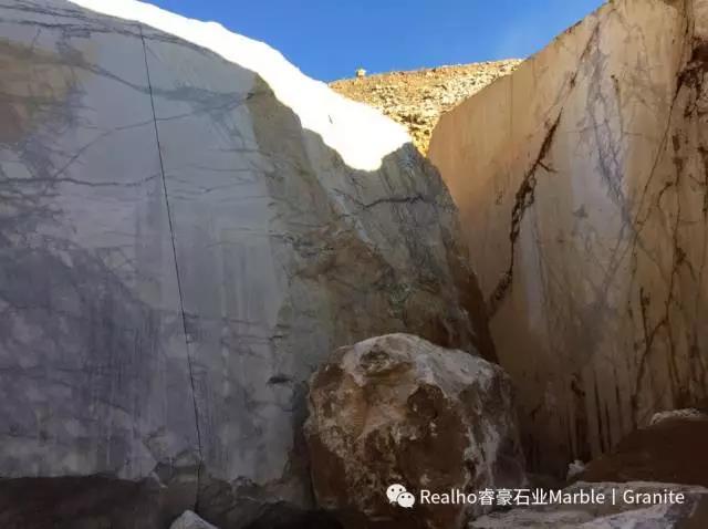 Milas Lilac Marble Quarry