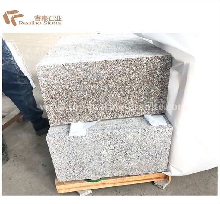 Wulian red tile